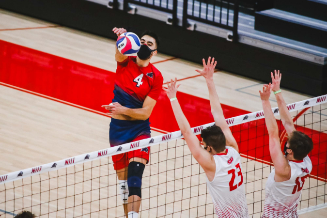Off the Block, Molten announce college men’s volleyball National